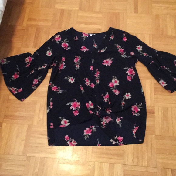 Pleione blouse M floral, bell sleeves tie waste - Picture 6 of 11